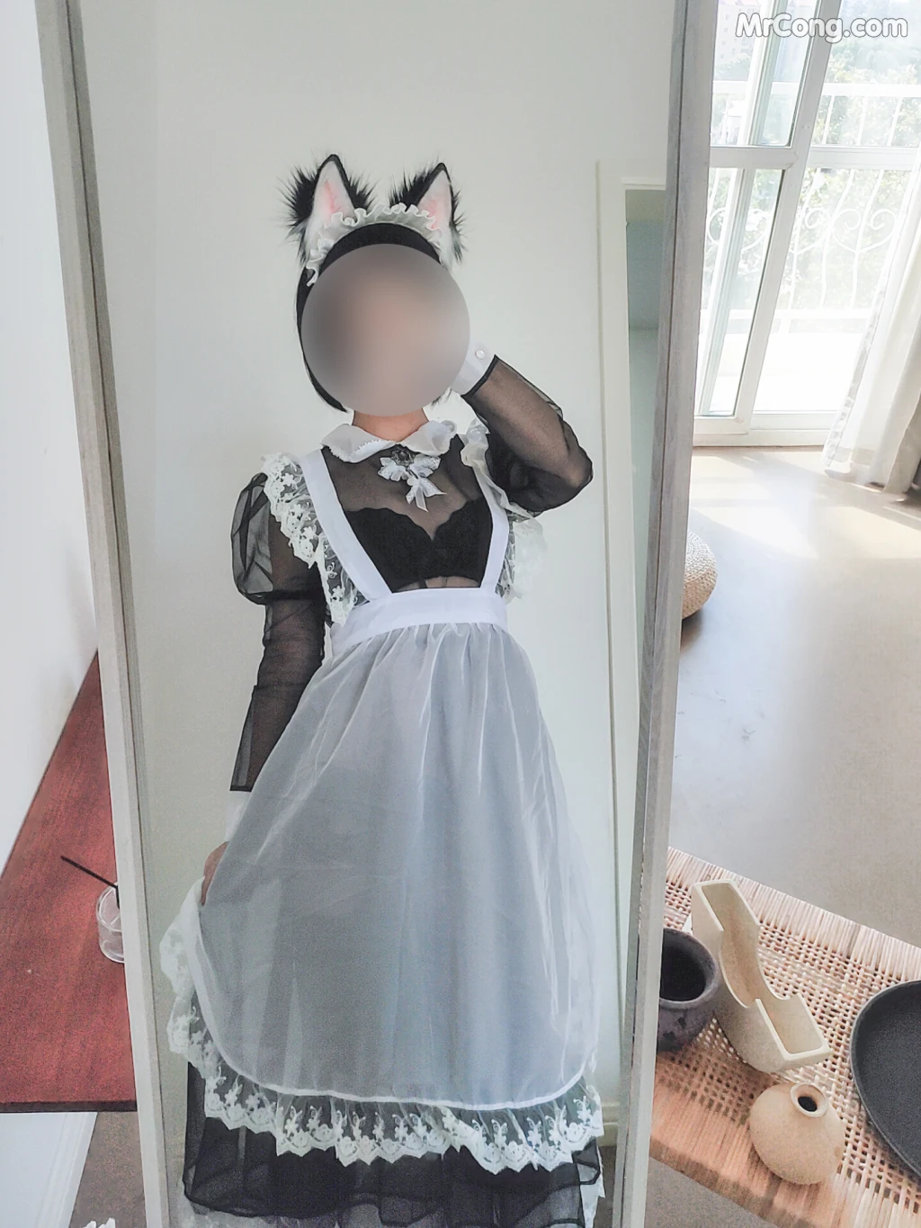 Coser@蠢沫沫 (chunmomo) Vol.037: 透明女仆自拍 (42 photos)