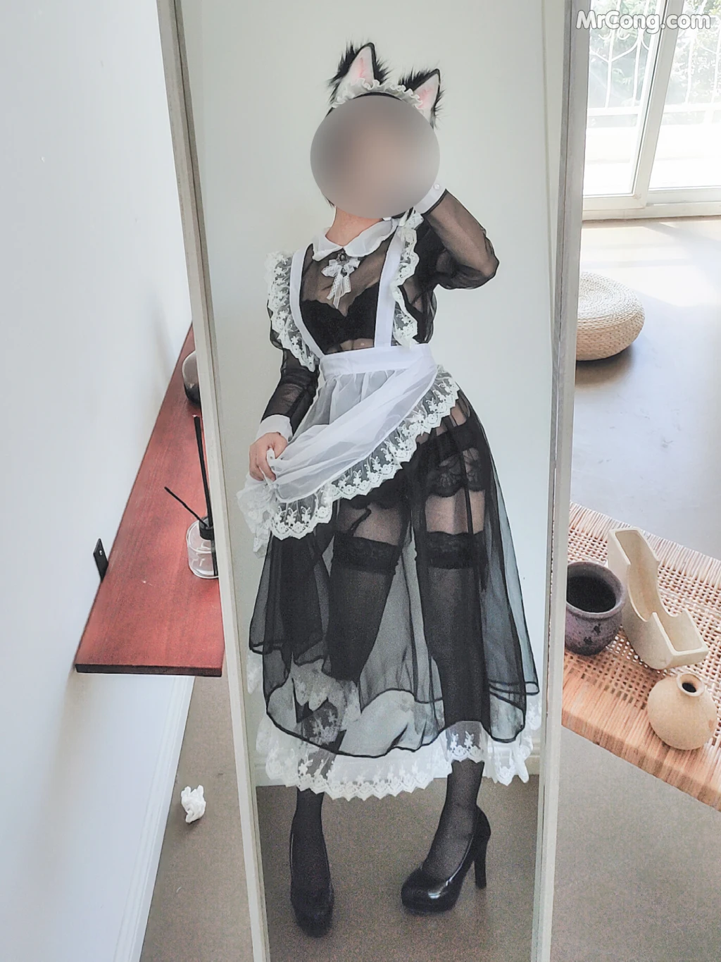 Coser@蠢沫沫 (chunmomo) Vol.037: 透明女仆自拍 (42 photos)