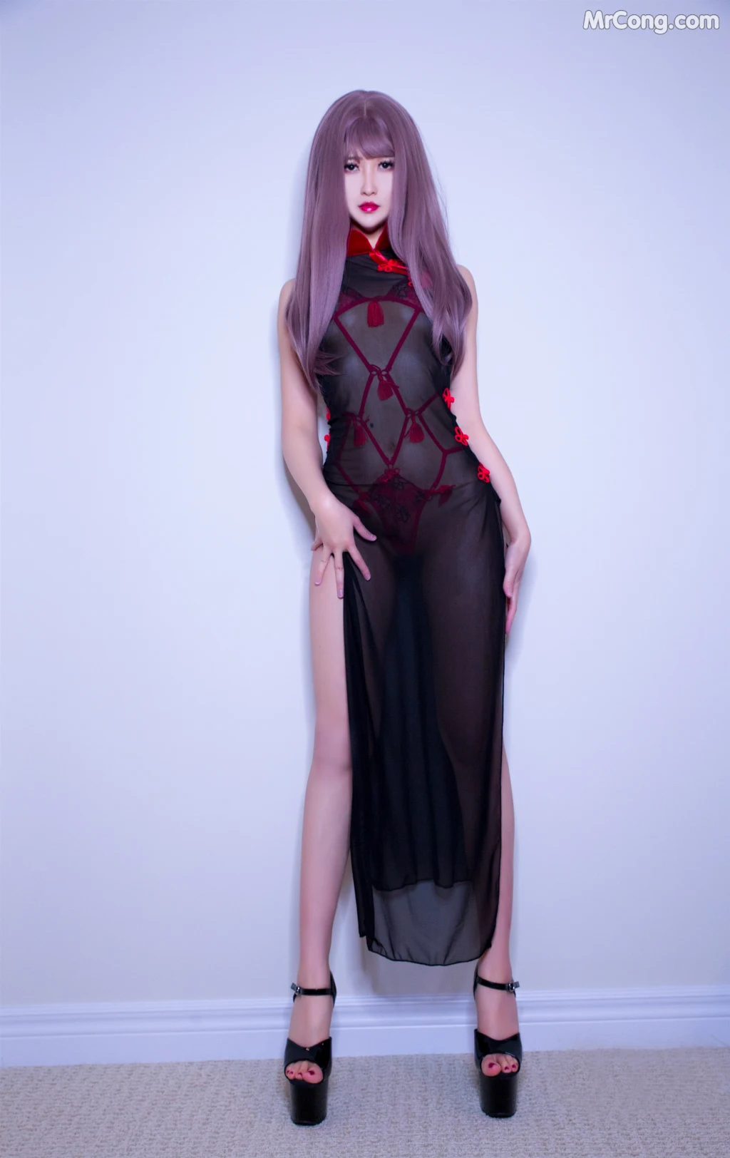 Coser@MissWarmJ: Qipao (20 photos)