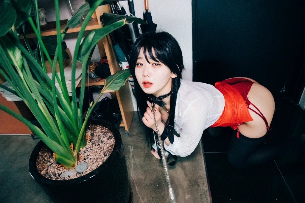 [Loozy] Zia (지아) – Office slave (220 photos + 6 videos) – Page 2