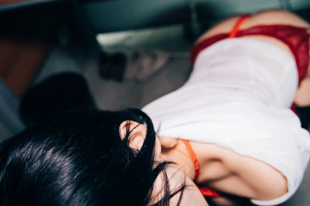 [Loozy] Zia (지아) – Office slave (220 photos + 6 videos) – Page 11