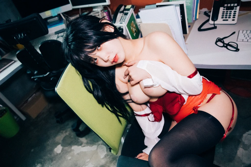 [Loozy] Zia (지아) – Office slave (220 photos + 6 videos) – Page 13