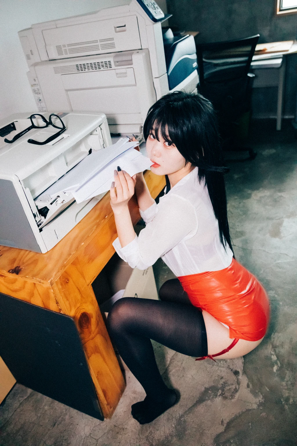 [Loozy] Zia (지아) – Office slave (220 photos + 6 videos) – Page 15