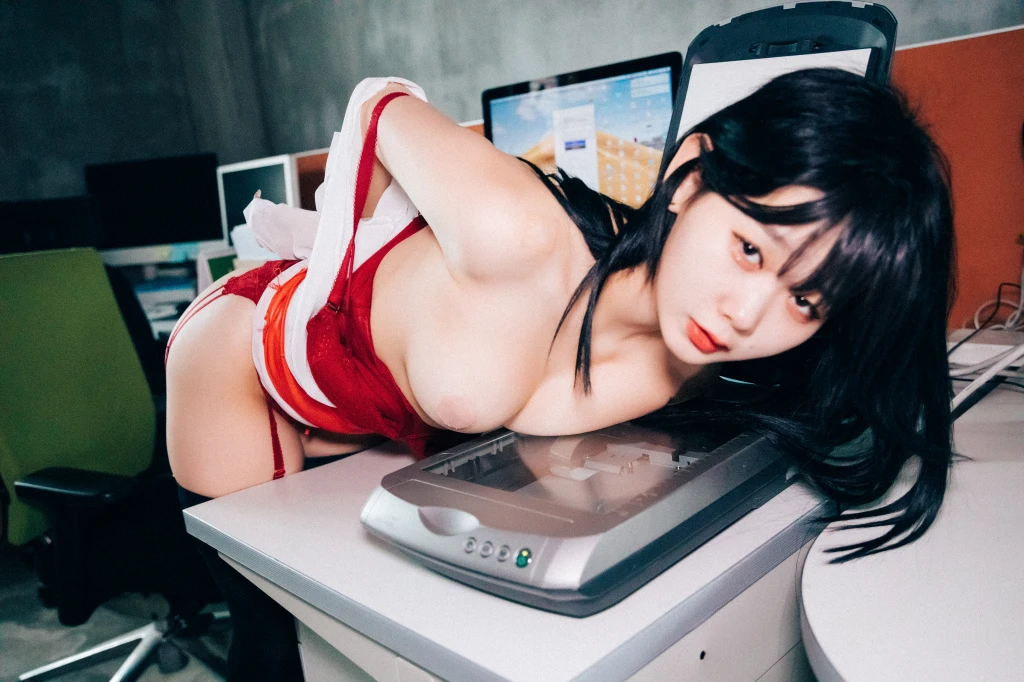 [Loozy] Zia (지아) – Office slave (220 photos + 6 videos) – Page 16