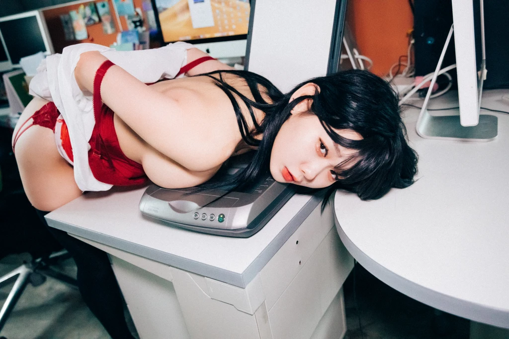[Loozy] Zia (지아) – Office slave (220 photos + 6 videos) – Page 16