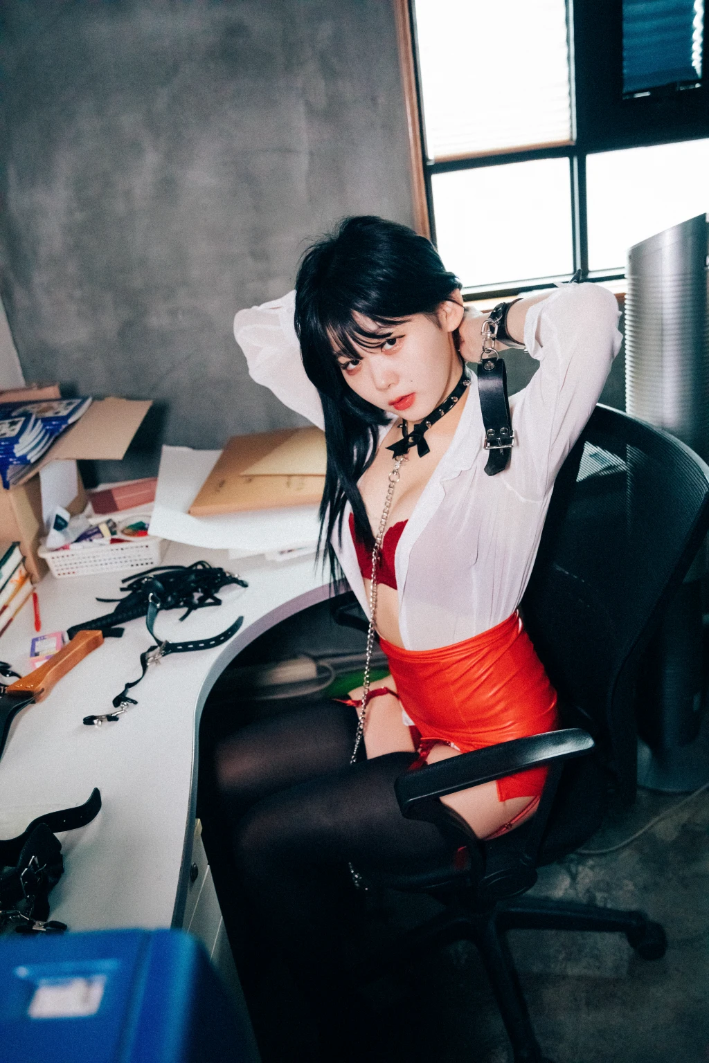 [Loozy] Zia (지아) – Office slave (220 photos + 6 videos) – Page 19