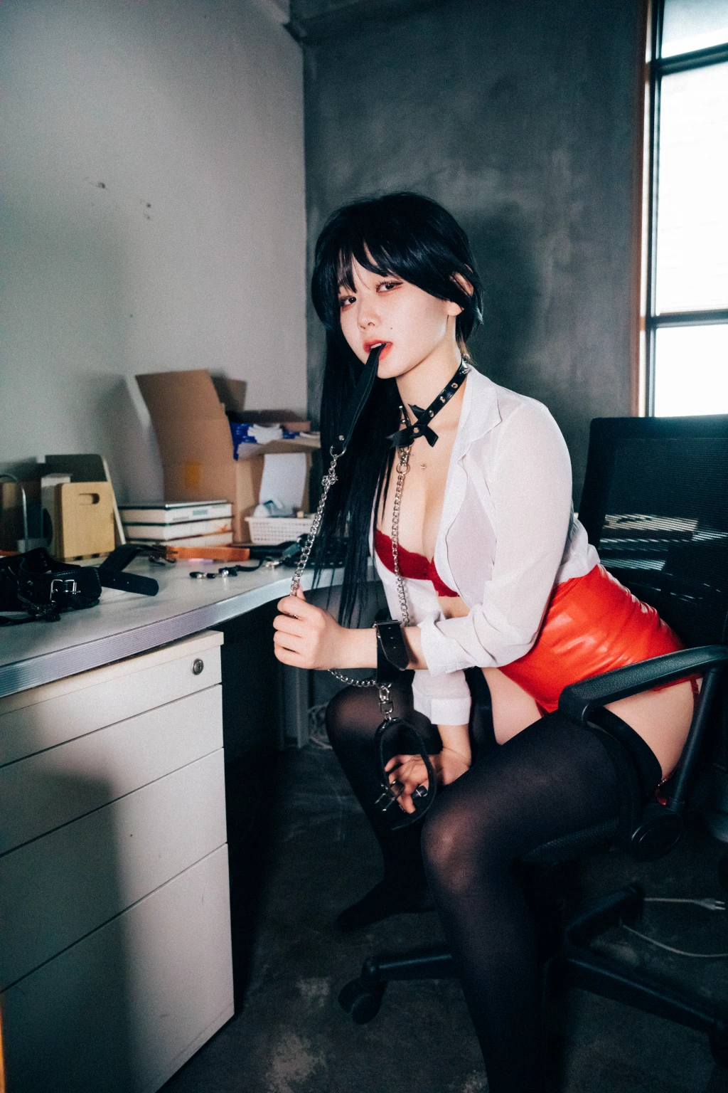 [Loozy] Zia (지아) – Office slave (220 photos + 6 videos) – Page 20