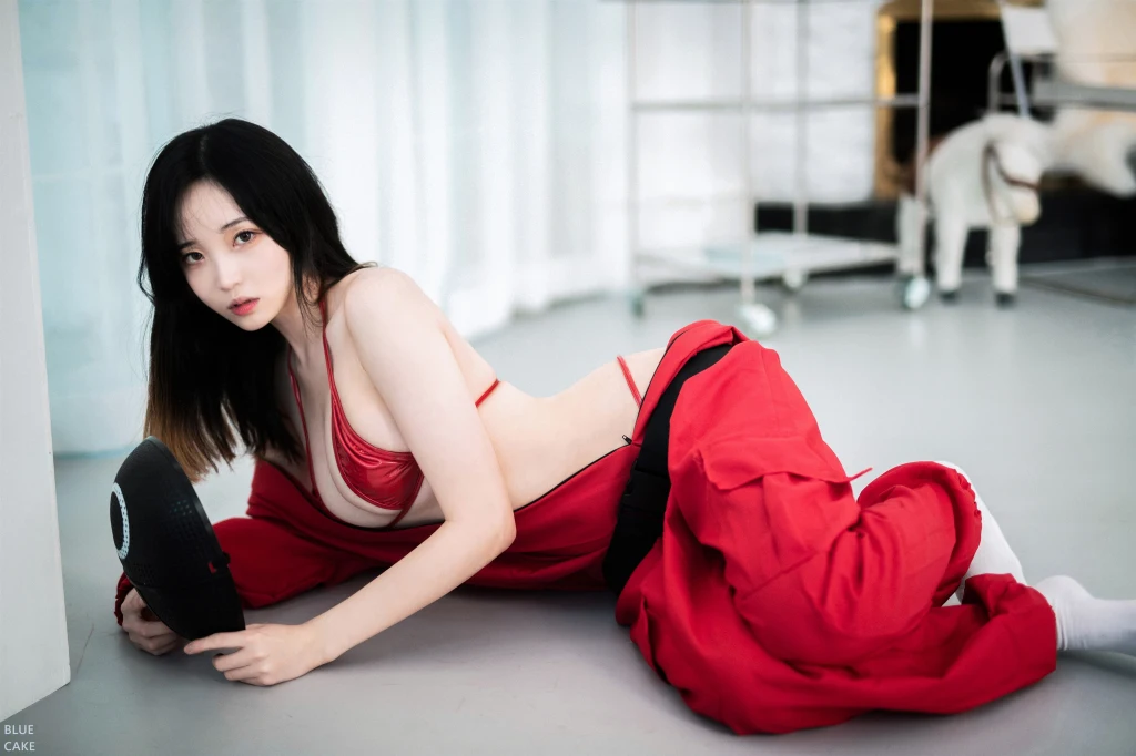 [BLUECAKE] Bambi (밤비): Play Game (81 photos) – Page 8