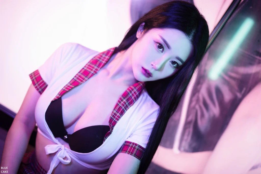 [BLUECAKE] Bomi (보미) – Siren (71 photos) – Page 2