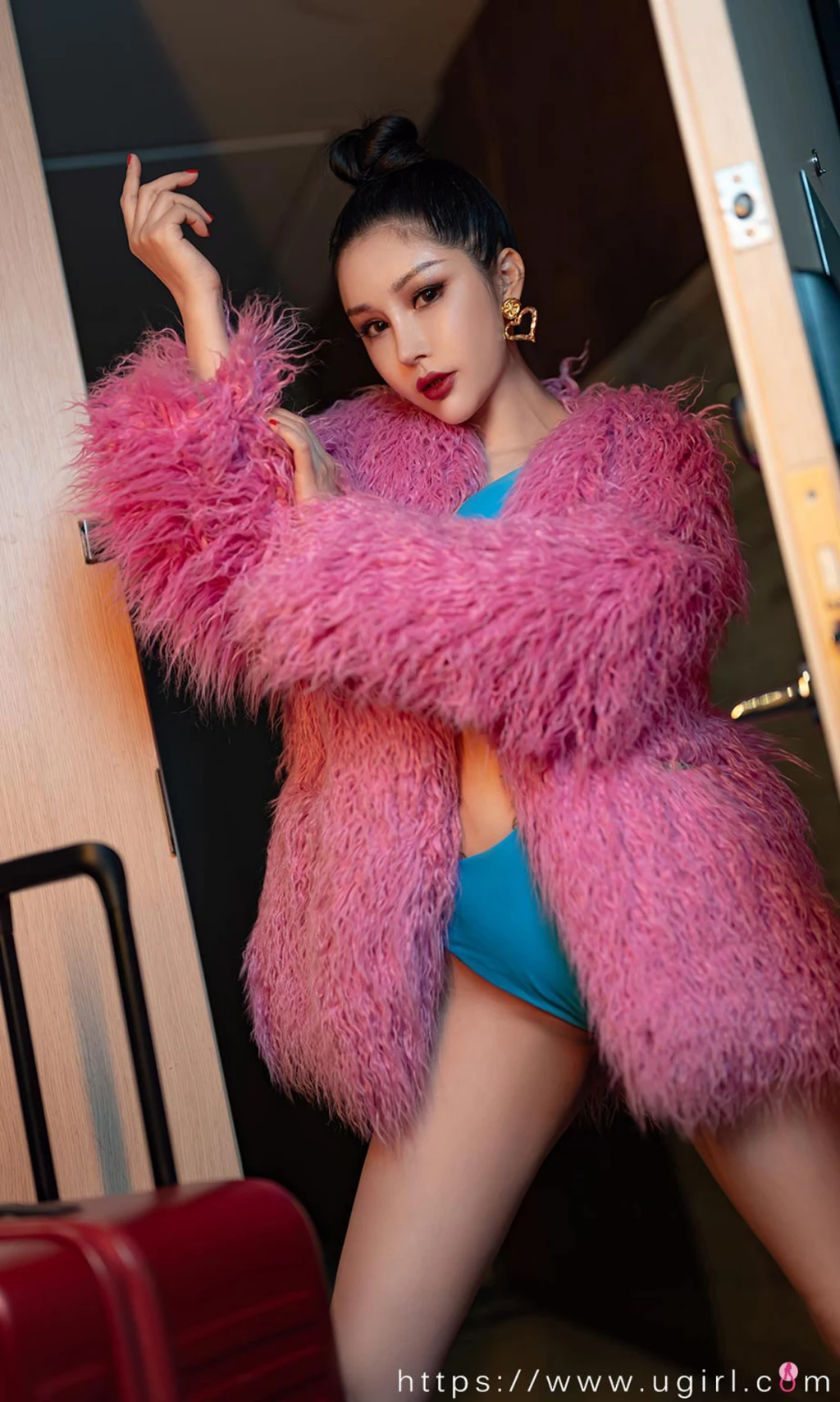 UGIRLS – Ai You Wu App No.2323: Tian Bing Bing (田冰冰) (35 photos) – Page 3