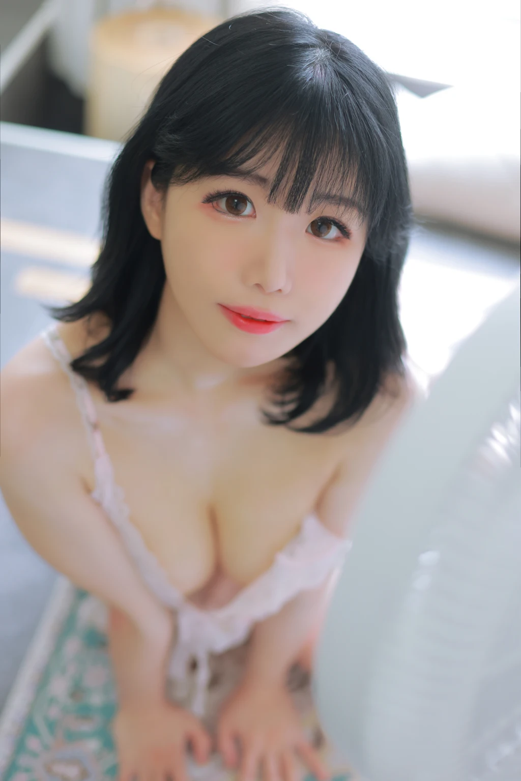 [Patreon] Addielyn (에디린) – Morning Classes July (118 photos + 2 videos)