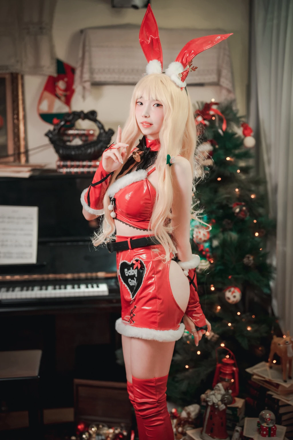 DJAWA Photo – Bambi (밤비): “Christmas Special 2021” (132 photos) – Page 10