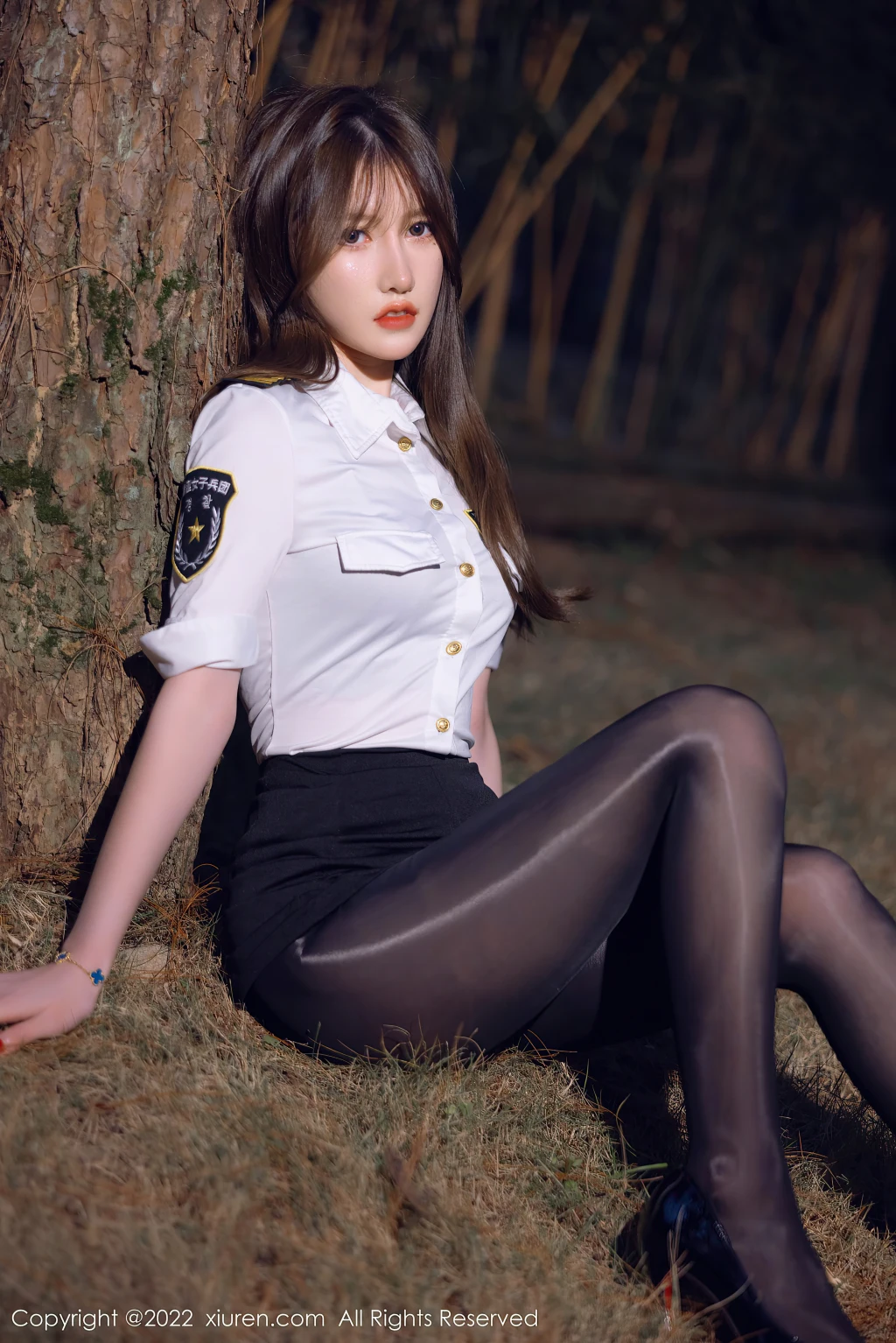 XIUREN No.4492: 美桃酱 (57 photos)