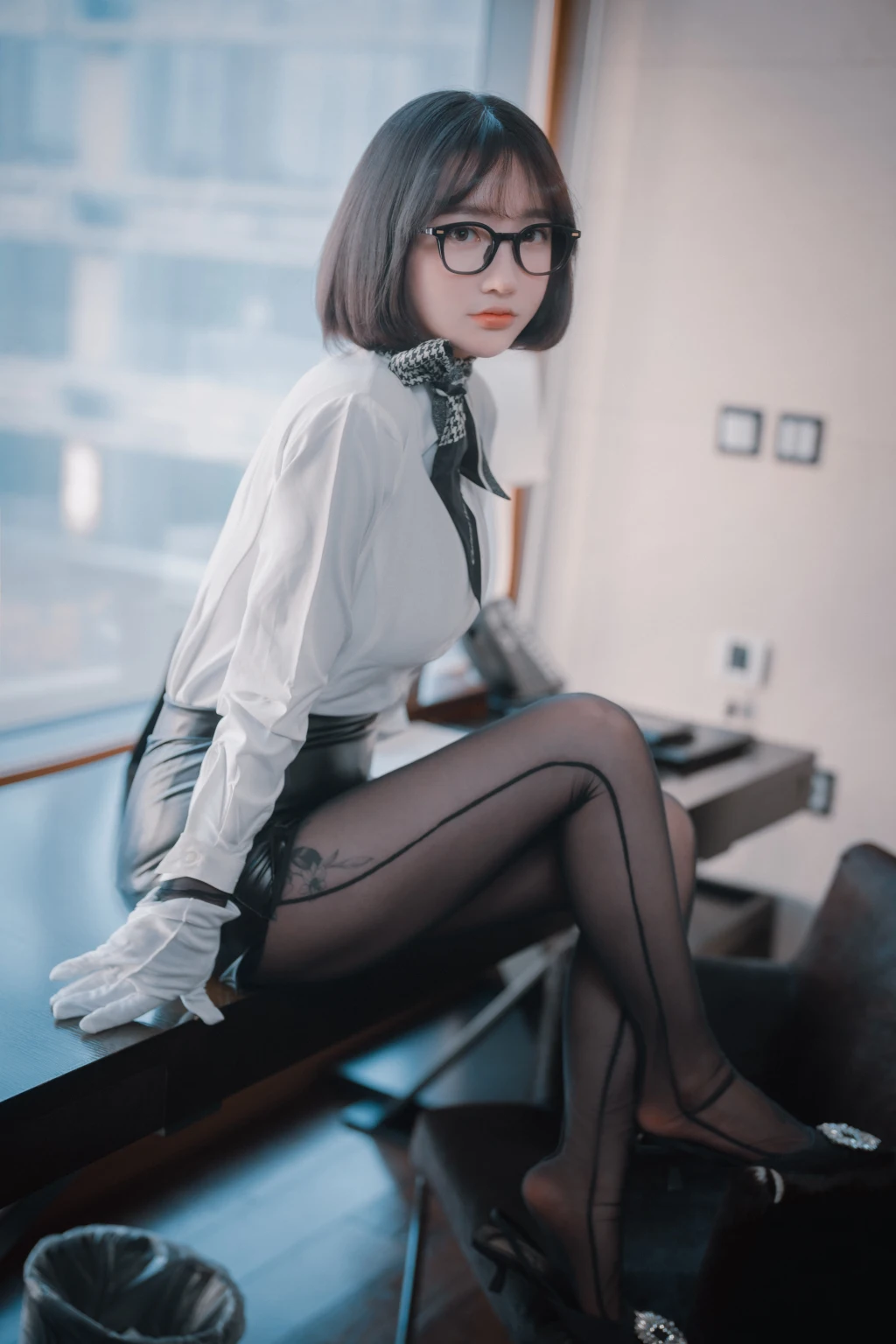 DJAWA Photo – Son Ye-Eun (손예은): “Naughty Supervisor” (126 photos) – Page 3