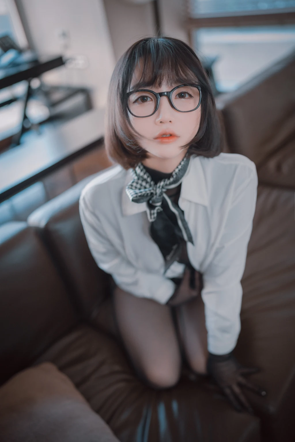DJAWA Photo – Son Ye-Eun (손예은): “Naughty Supervisor” (126 photos) – Page 4