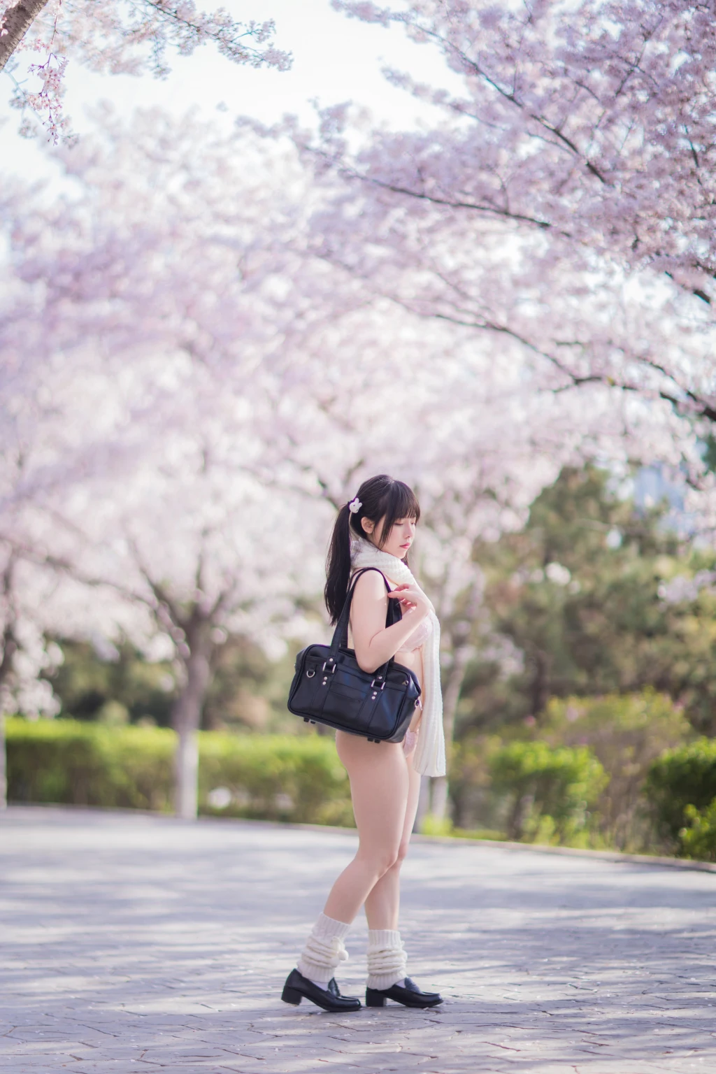 Coser@六味帝皇酱: 樱花女友 (53 photos)