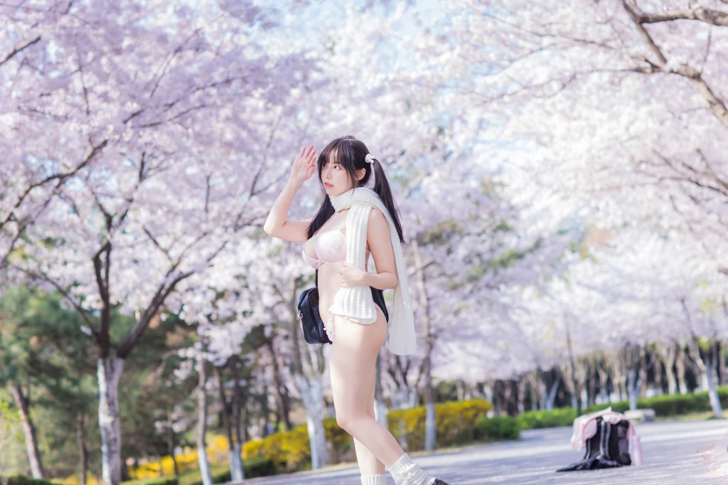 Coser@六味帝皇酱: 樱花女友 (53 photos) – Page 2