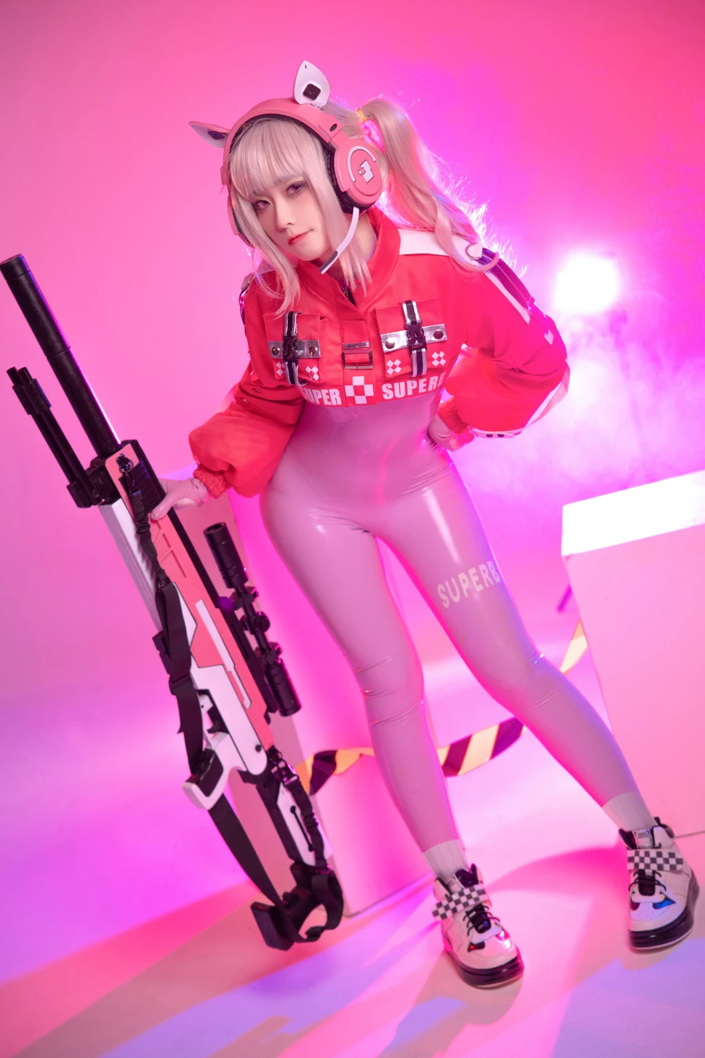 Coser@G44不会受伤 Vol.056: NIKKE爱丽丝 (21 photos)