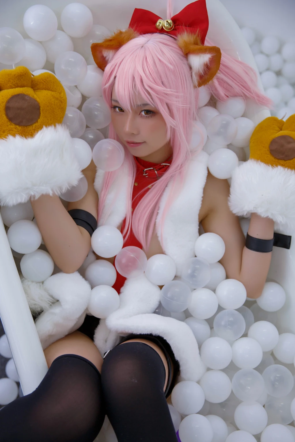 Coser@G44不会受伤 Vol.057: 小黑猫娘 (20 photos)