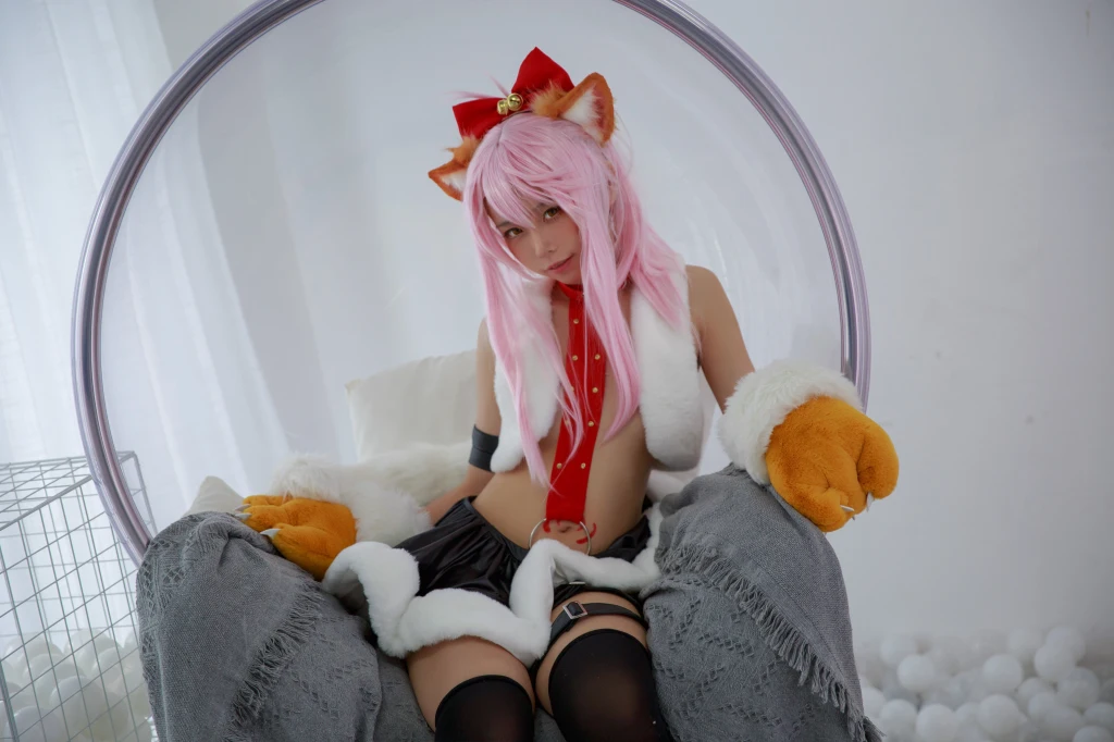 Coser@G44不会受伤 Vol.057: 小黑猫娘 (20 photos) – Page 2