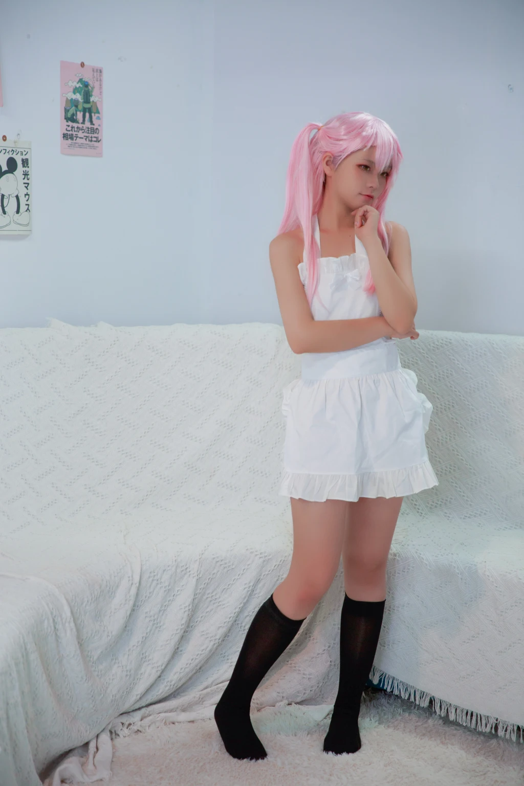 Coser@G44不会受伤 Vol.058: 小黑围裙 (20 photos)