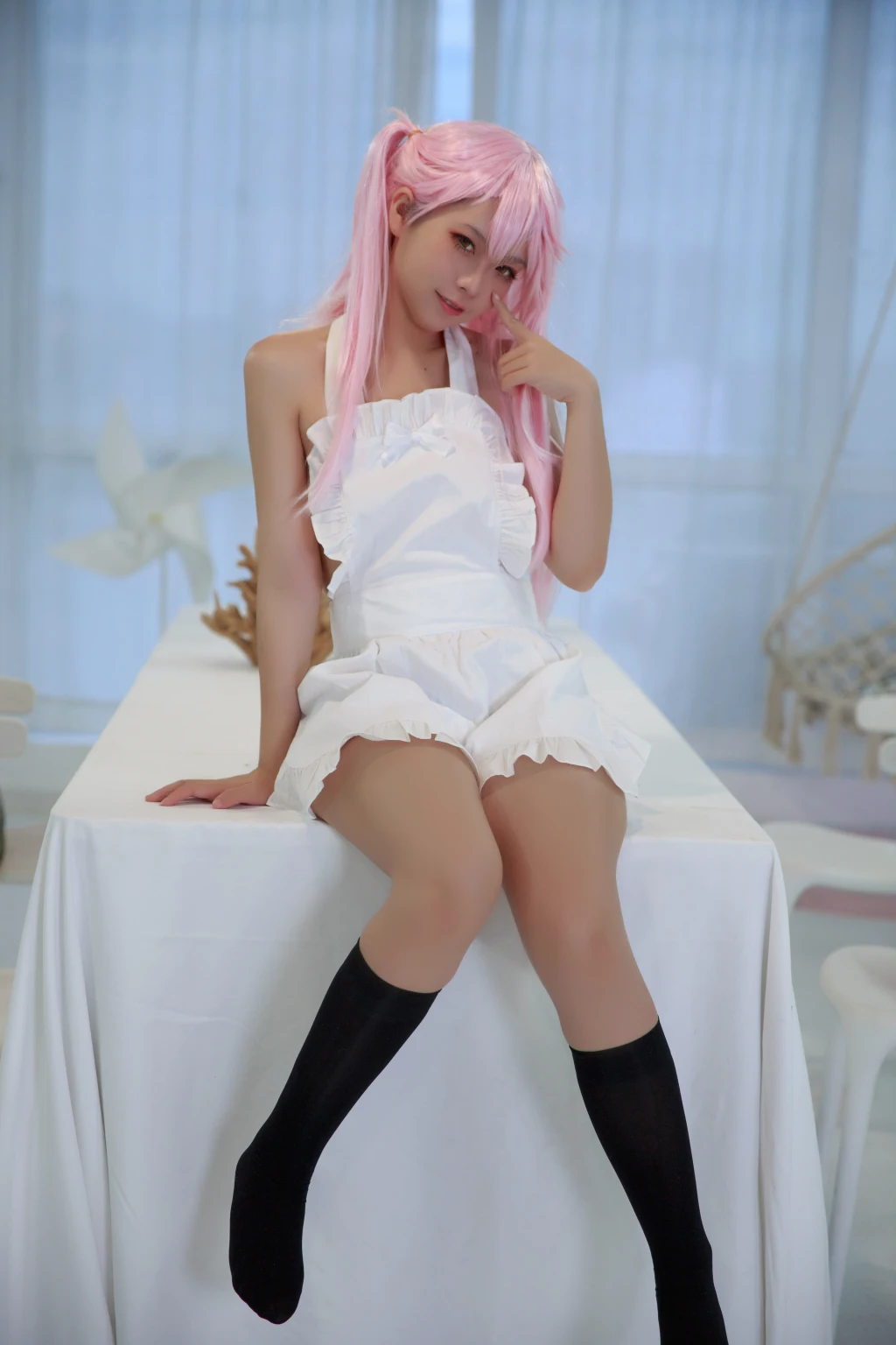 Coser@G44不会受伤 Vol.058: 小黑围裙 (20 photos)