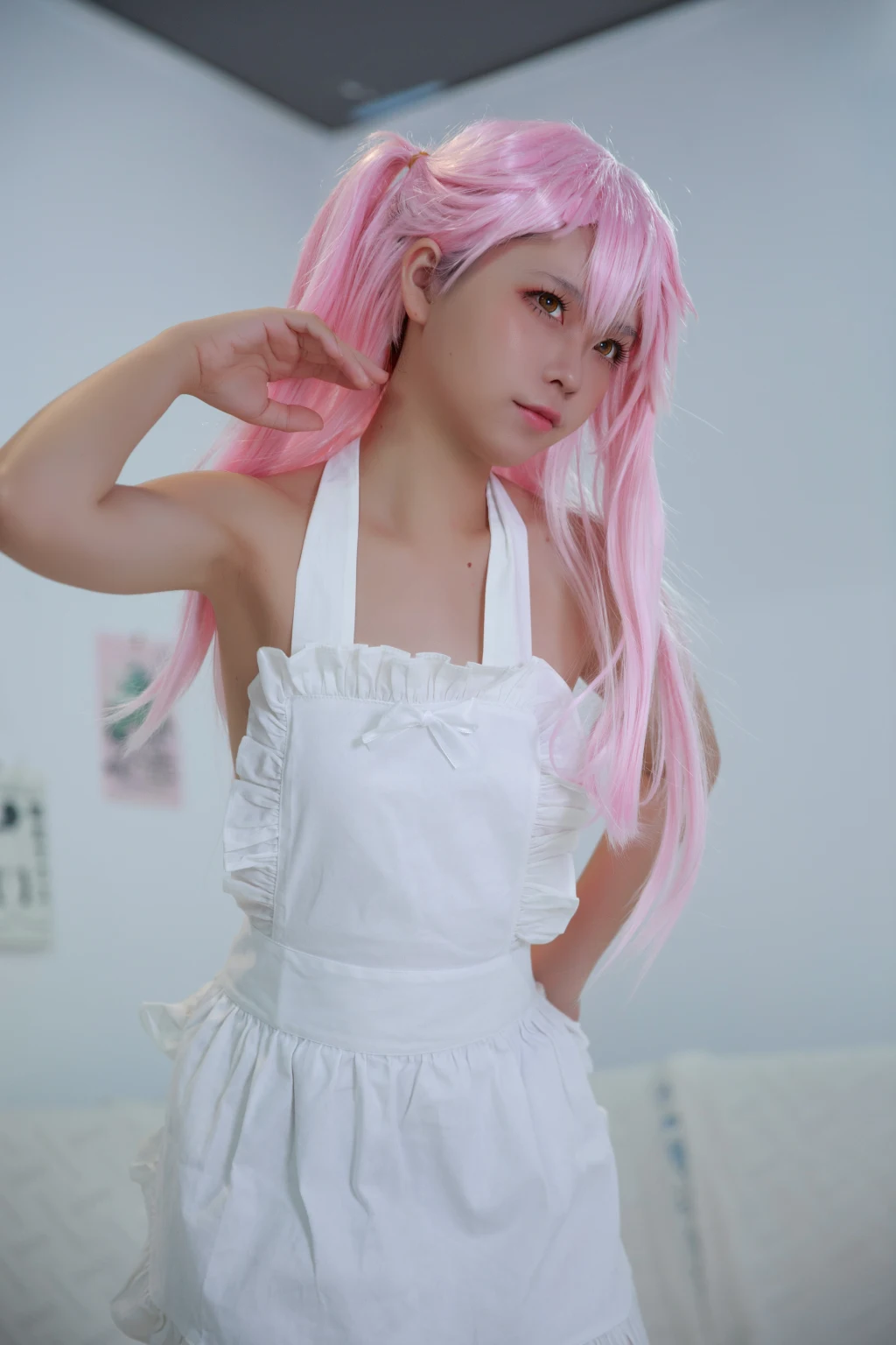 Coser@G44不会受伤 Vol.058: 小黑围裙 (20 photos)