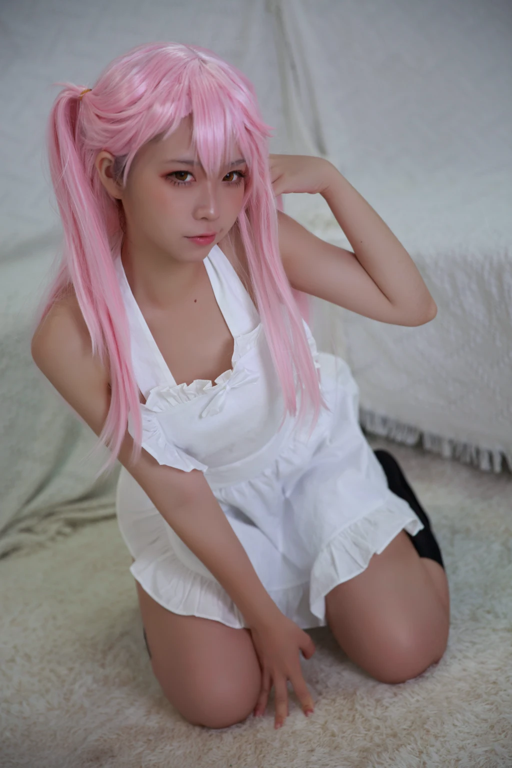Coser@G44不会受伤 Vol.058: 小黑围裙 (20 photos)