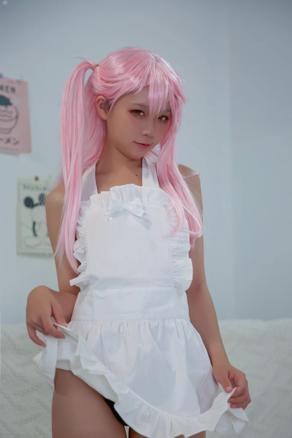 Coser@G44不会受伤 Vol.058: 小黑围裙 (20 photos) – Page 2