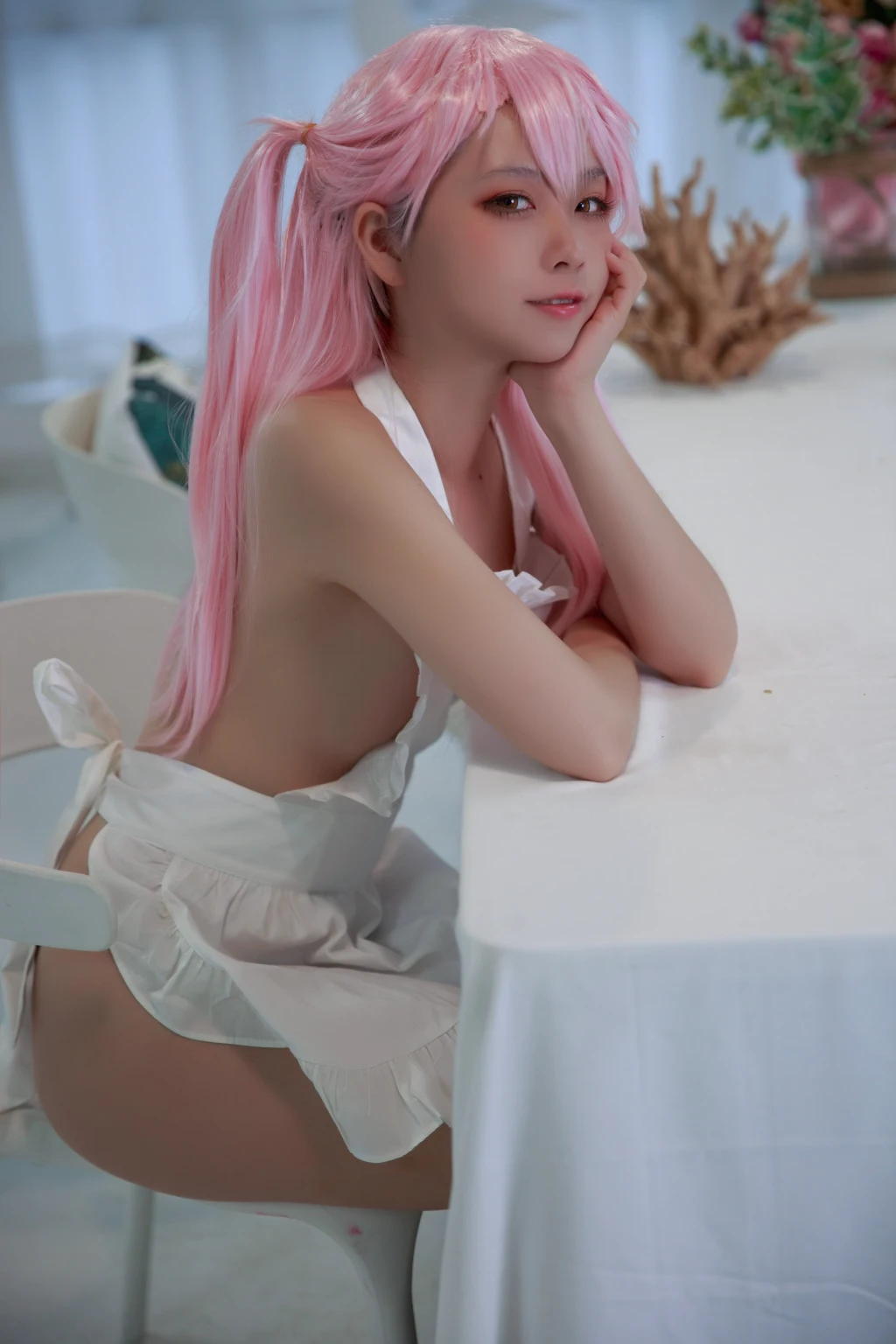 Coser@G44不会受伤 Vol.058: 小黑围裙 (20 photos) – Page 2