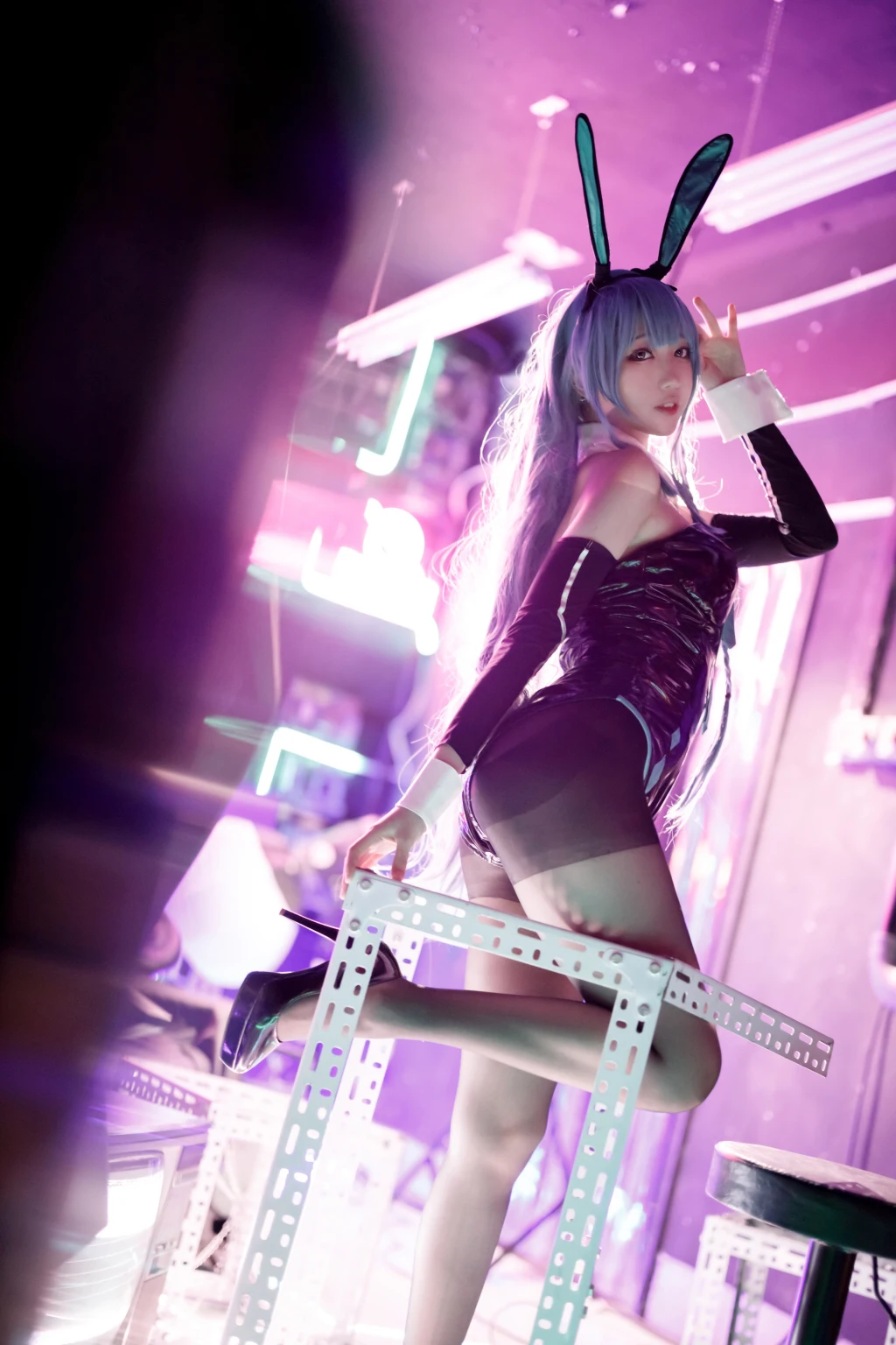 Coser@周叽是可爱兔兔 Vol.039: 树城兔女郎 (28 photos)