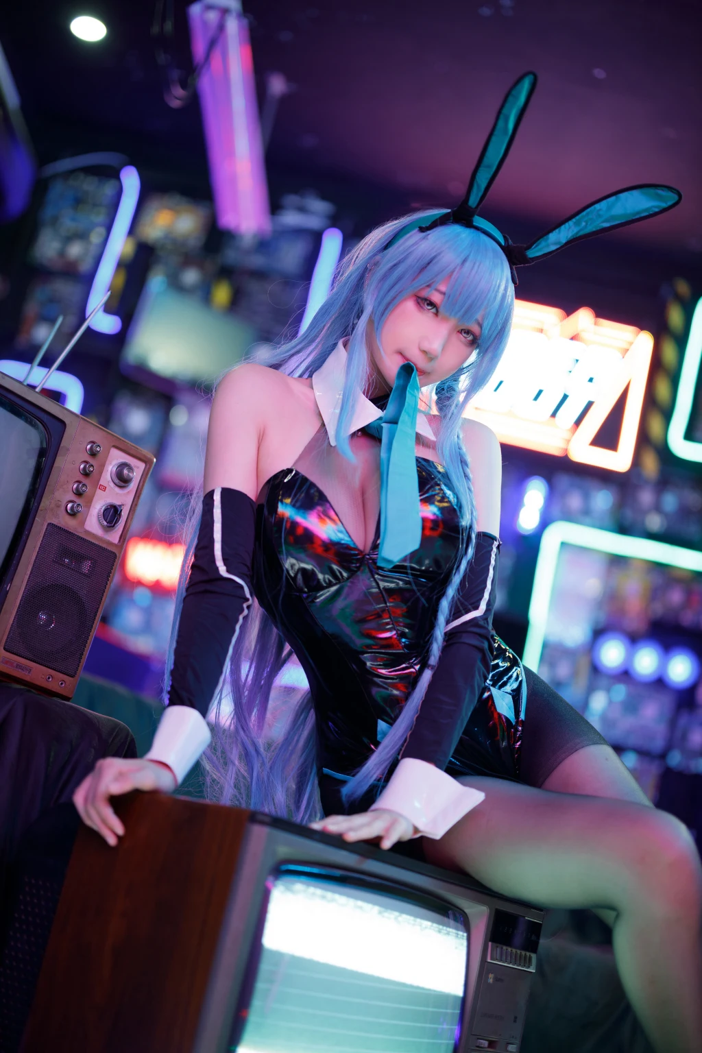 Coser@周叽是可爱兔兔 Vol.039: 树城兔女郎 (28 photos) – Page 3