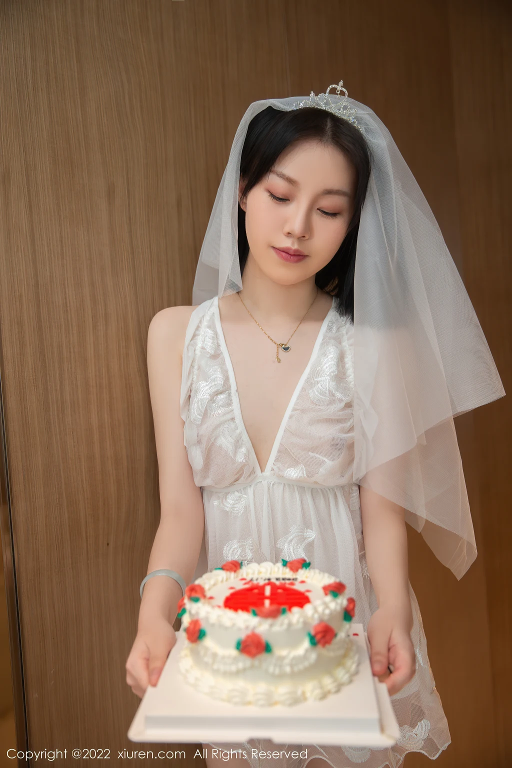 XIUREN No.4530: 一颗甜蛋黄a (82 photos)