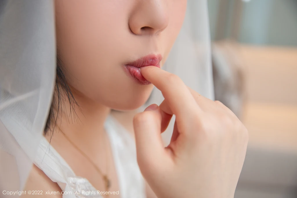 XIUREN No.4530: 一颗甜蛋黄a (82 photos)