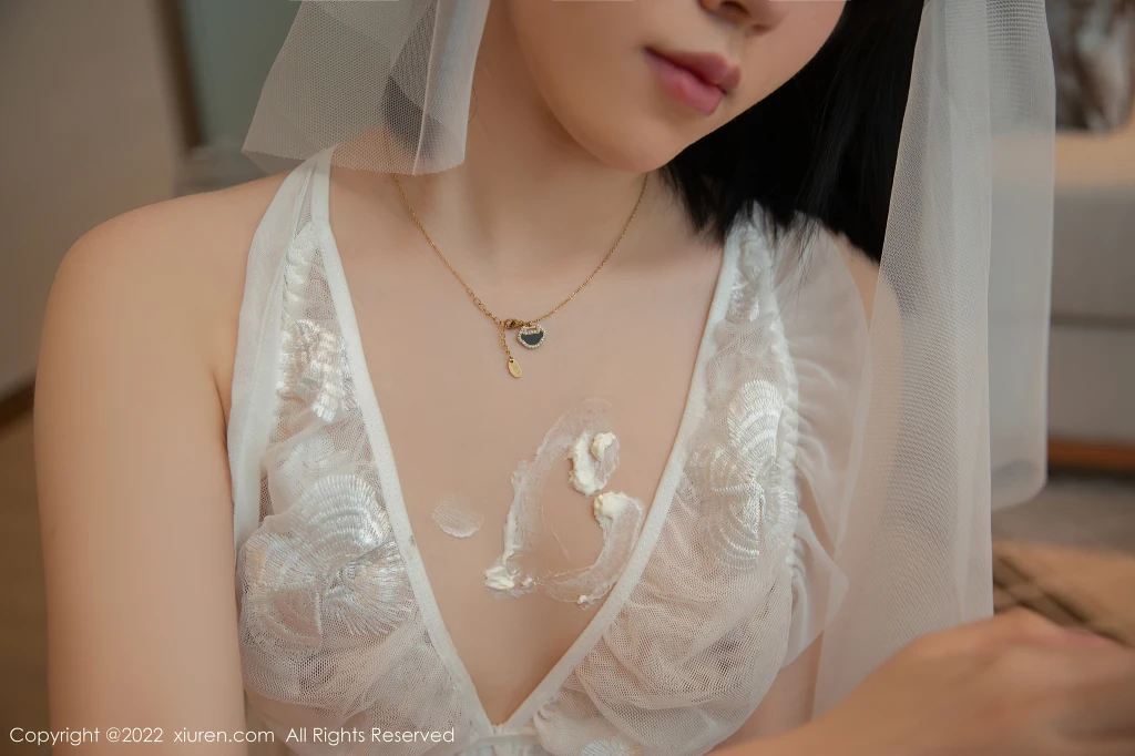 XIUREN No.4530: 一颗甜蛋黄a (82 photos) – Page 2
