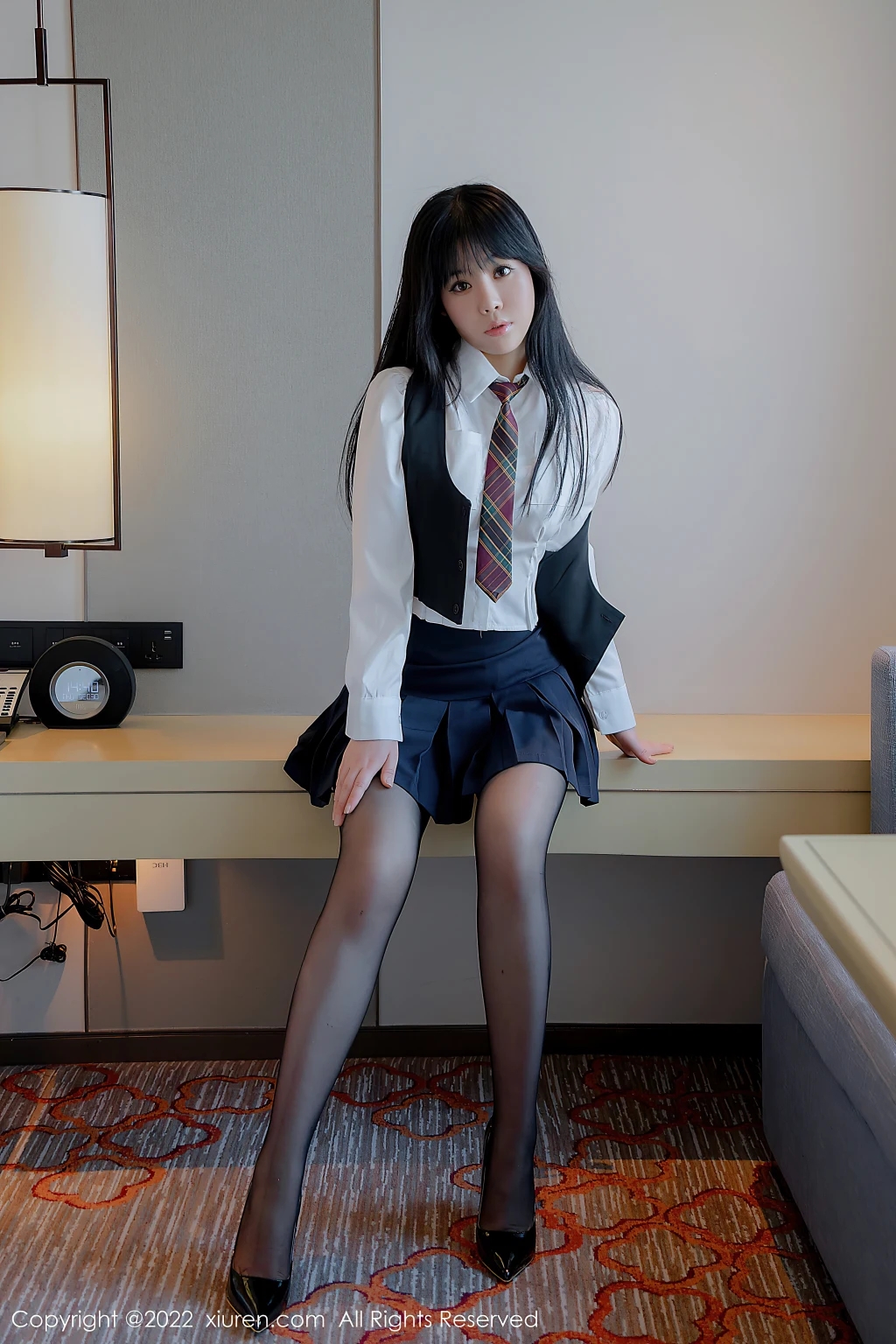 XIUREN No.4558: Xu Yuan Yuan (徐媛媛) (52 photos)