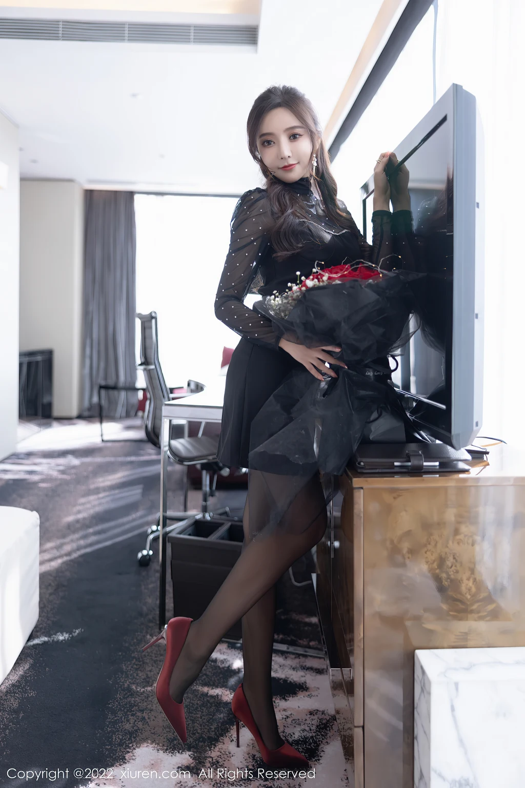 XIUREN No.4574: Yanni (王馨瑶) (65 photos)