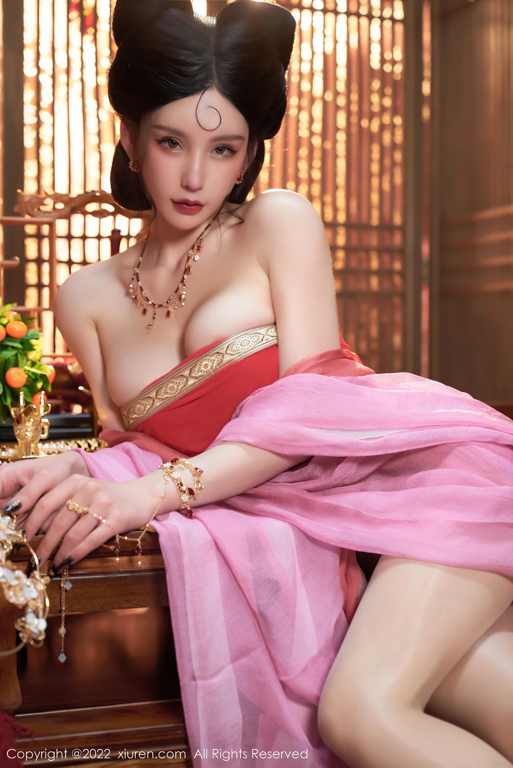 XIUREN No.4575: Zhou Yuxi (周于希Sally) (75 photos)