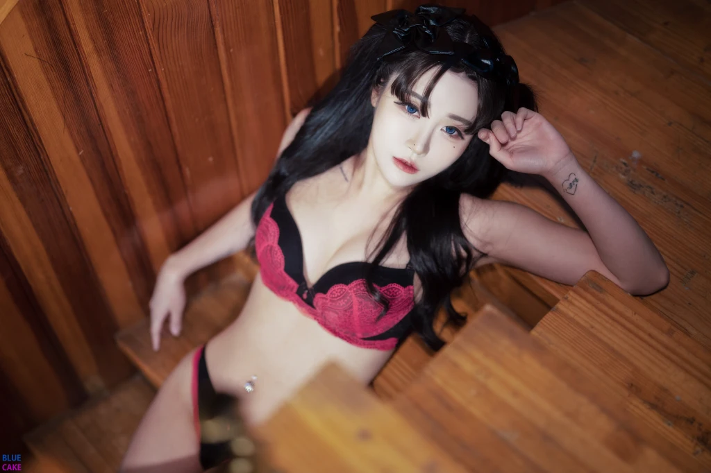 [BLUECAKE] Bomi (보미) & Zia (지아): Fate Saber x Thosaka Rin – Lingerie.Ver (128 photos) – Page 4