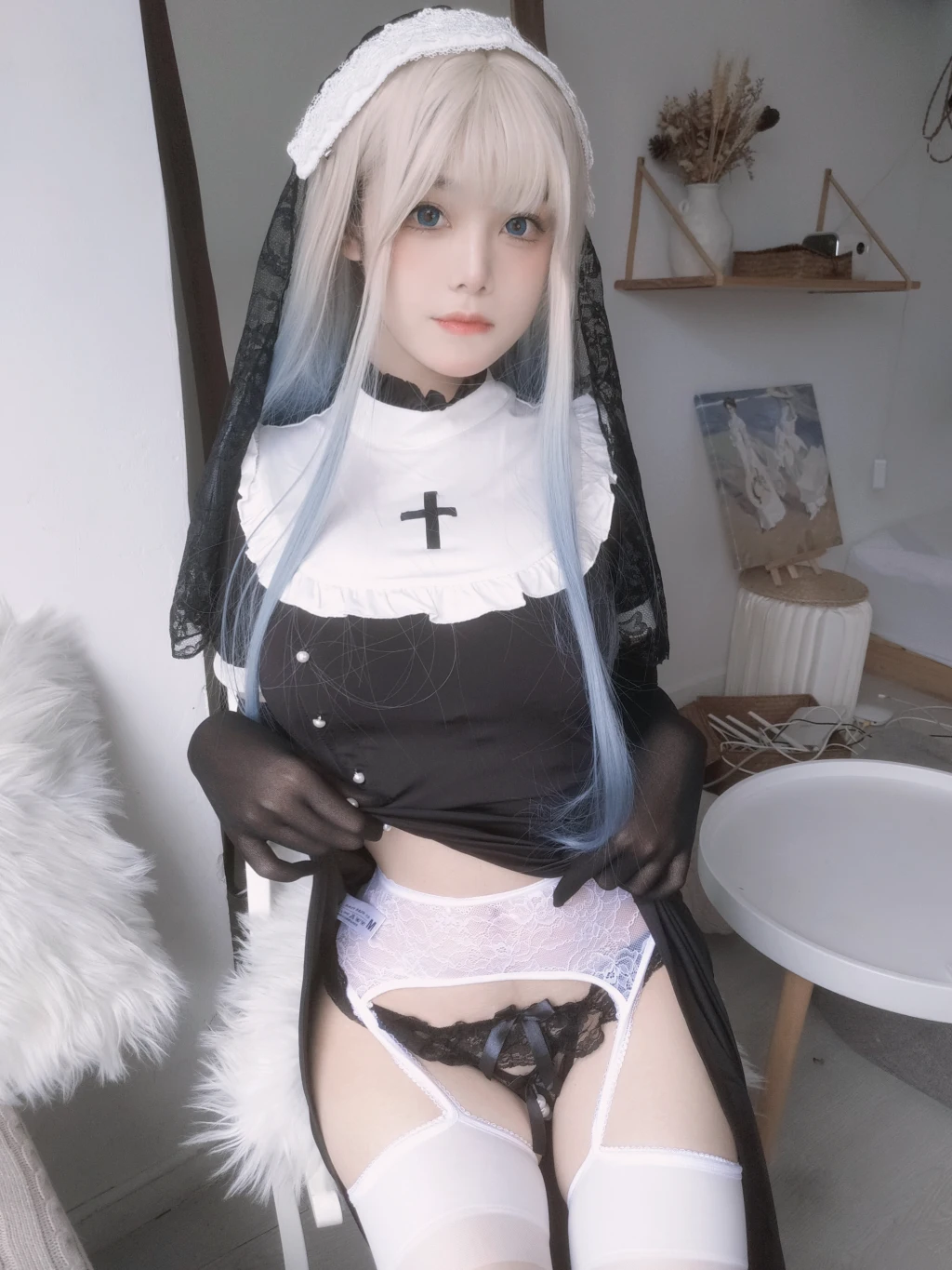 Coser@蜜汁猫裘 Vol.082: 修女自拍 (35 photos + 6 videos) – Page 3