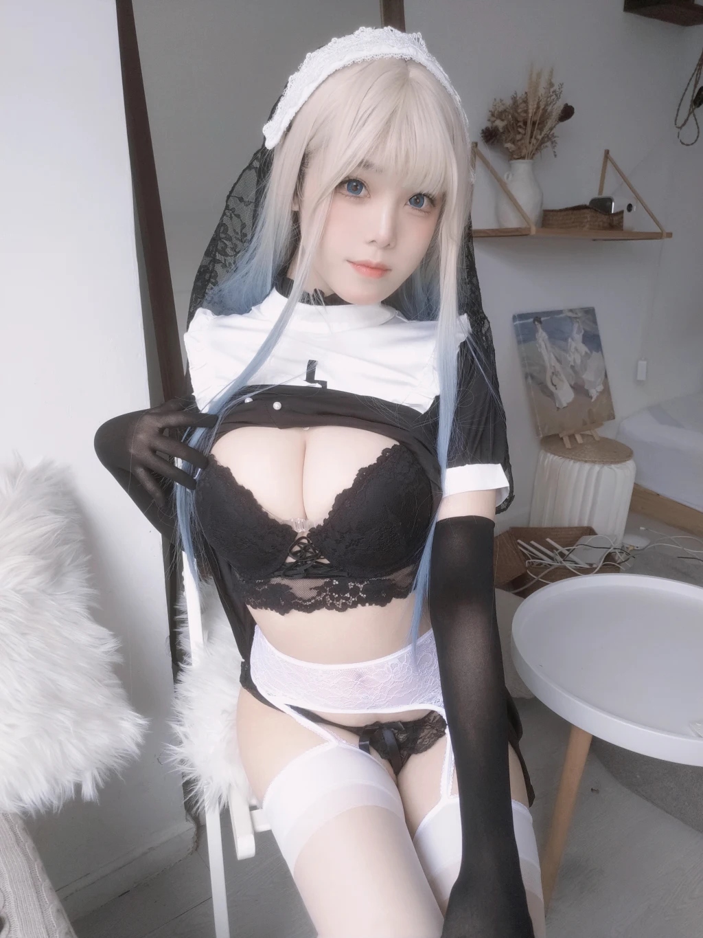Coser@蜜汁猫裘 Vol.082: 修女自拍 (35 photos + 6 videos) – Page 4