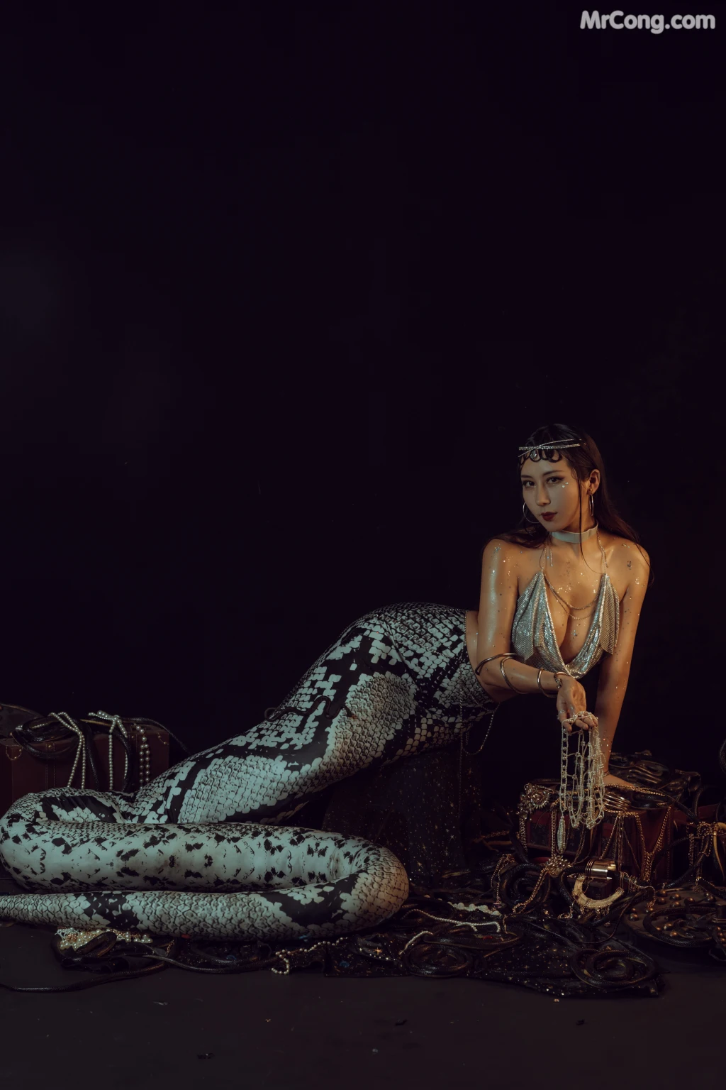 Coser@云溪溪 (Yunx1x1) Vol.002: 蛇姬 (40 photos) – Page 2