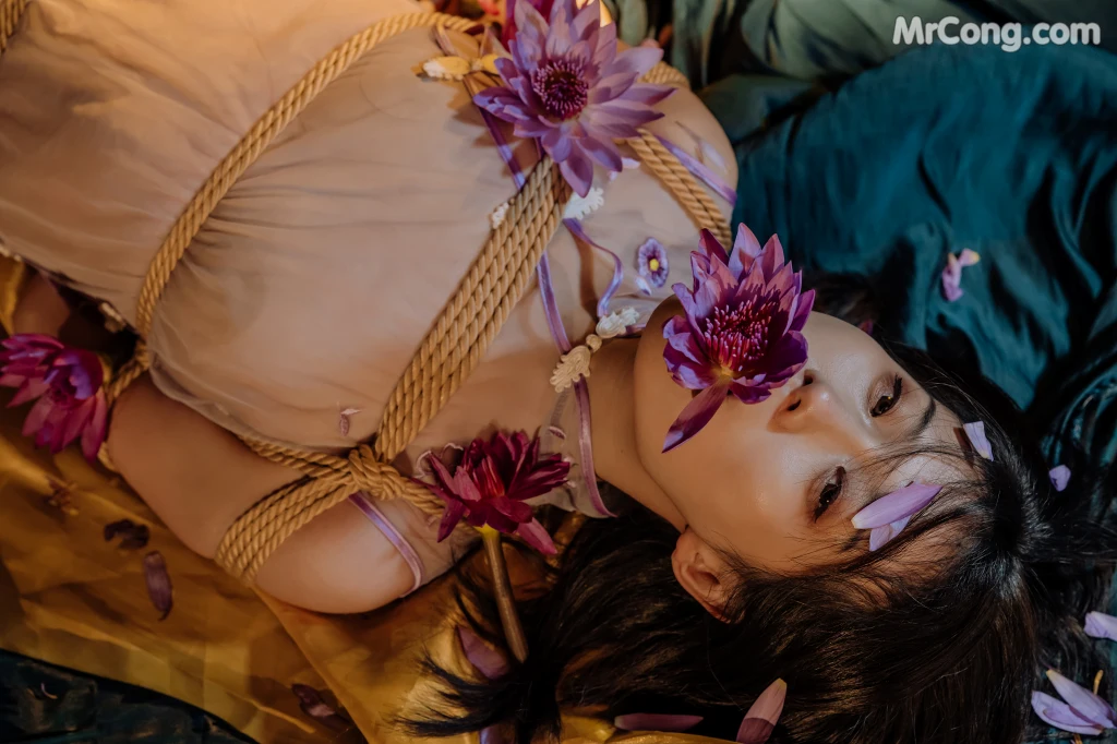 Coser@云溪溪 (Yunx1x1) Vol.007: 花与绳 (58 photos) – Page 4