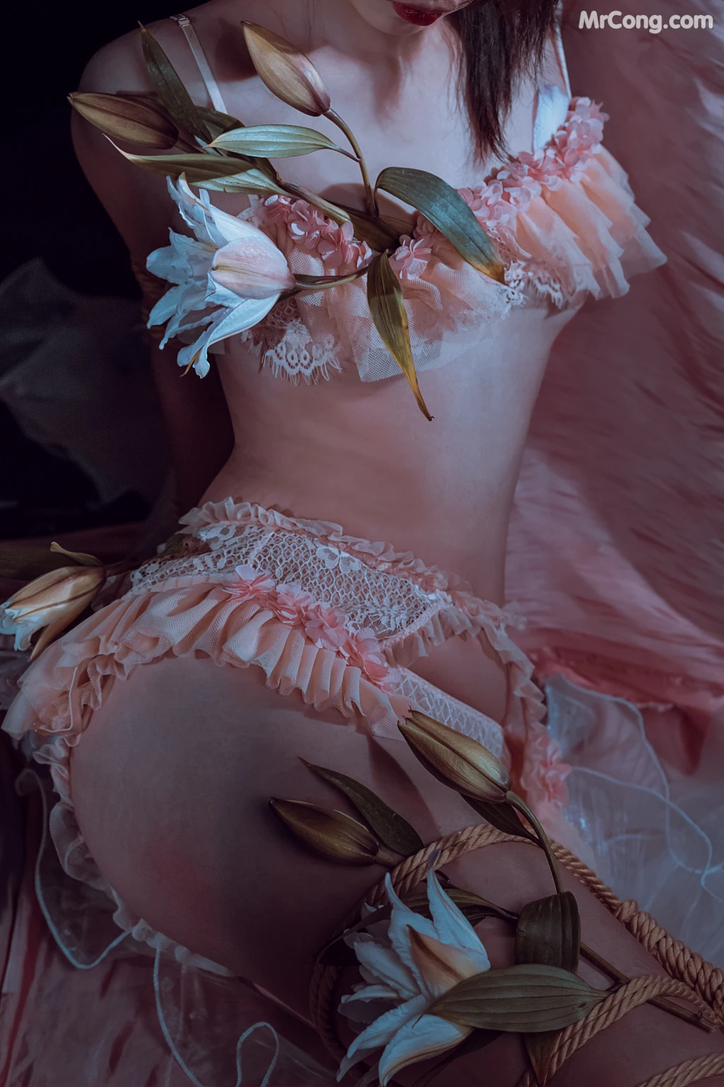Coser@云溪溪 (Yunx1x1) Vol.007: 花与绳 (58 photos) – Page 5