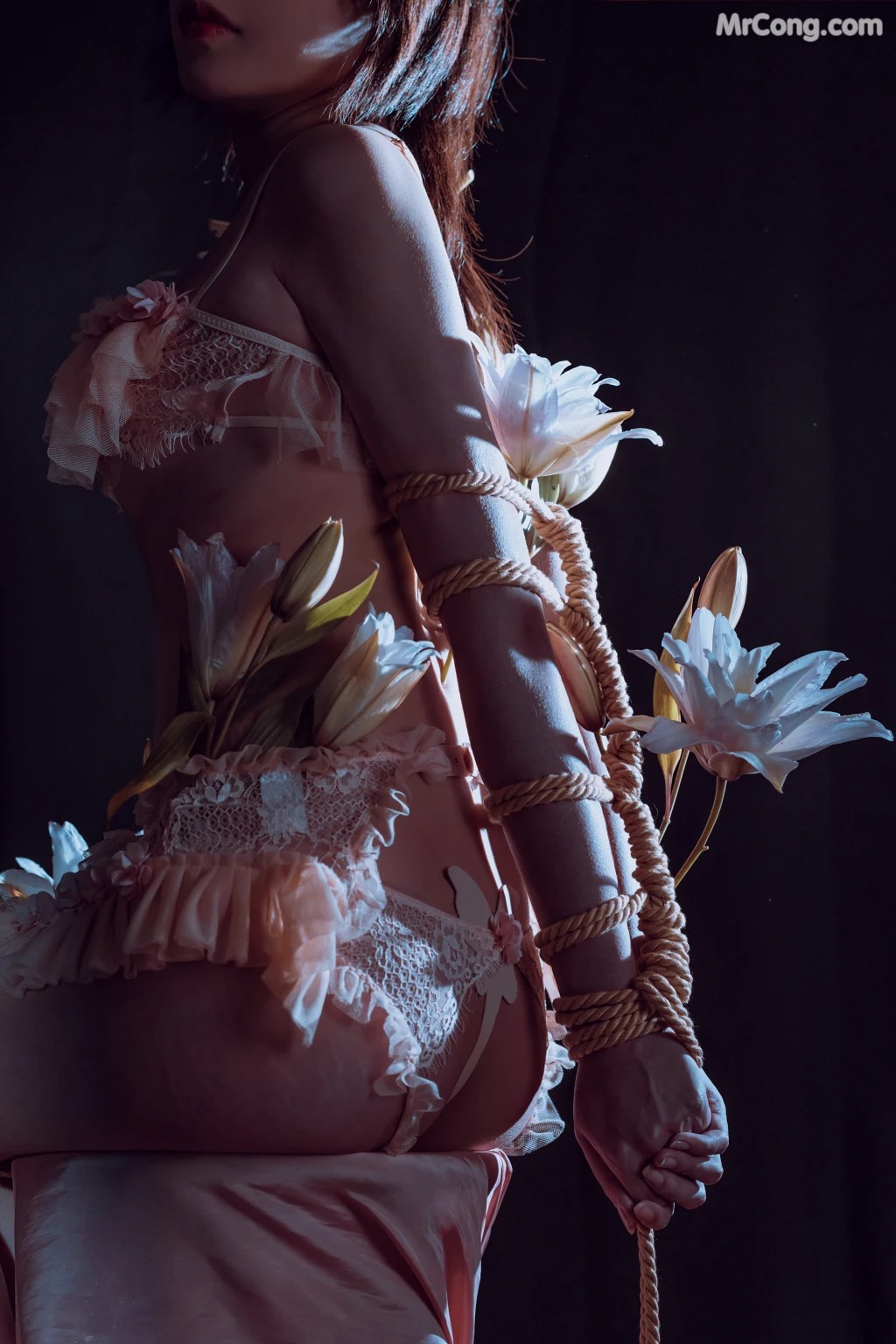 Coser@云溪溪 (Yunx1x1) Vol.007: 花与绳 (58 photos) – Page 5