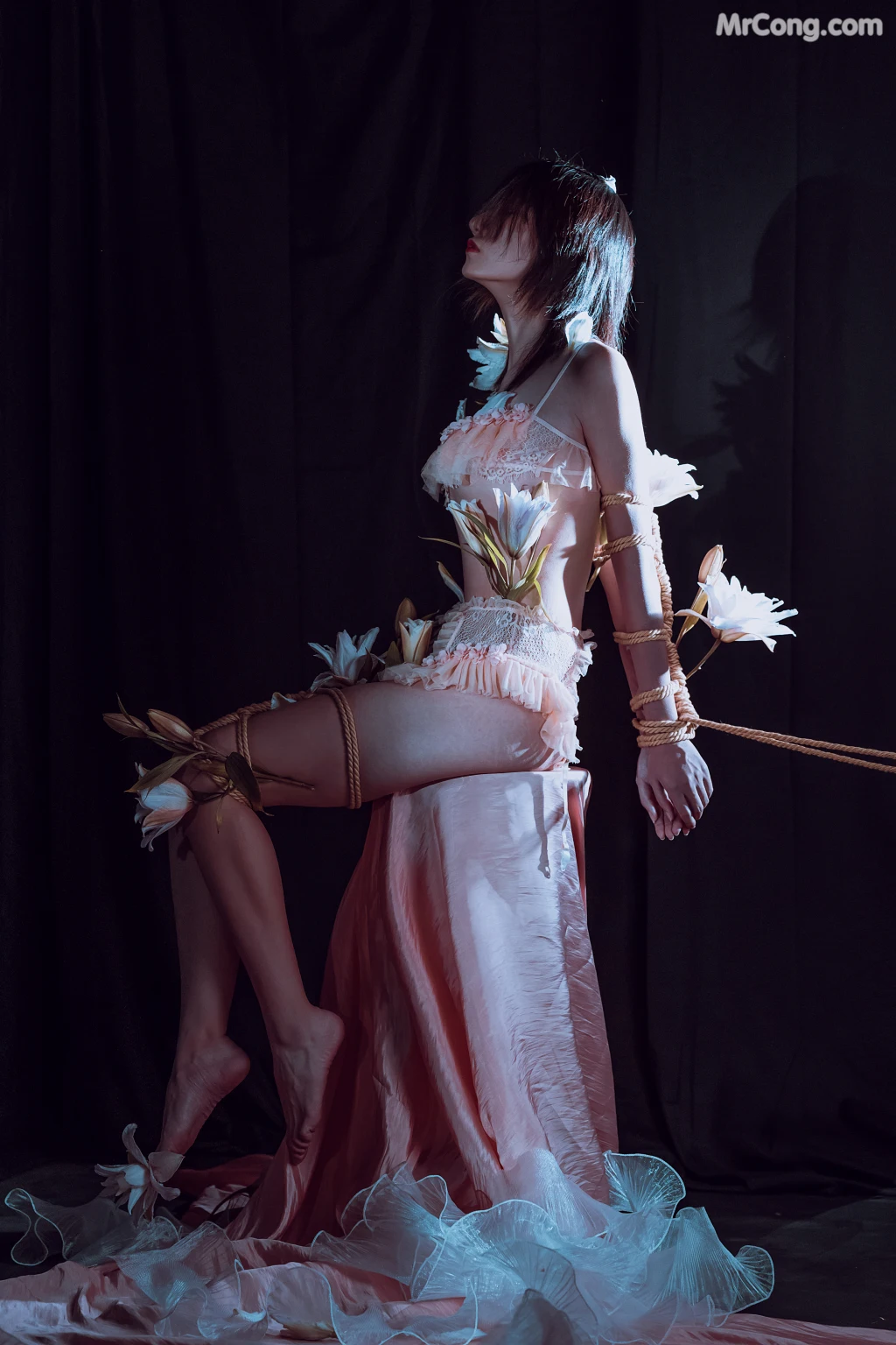 Coser@云溪溪 (Yunx1x1) Vol.007: 花与绳 (58 photos) – Page 5