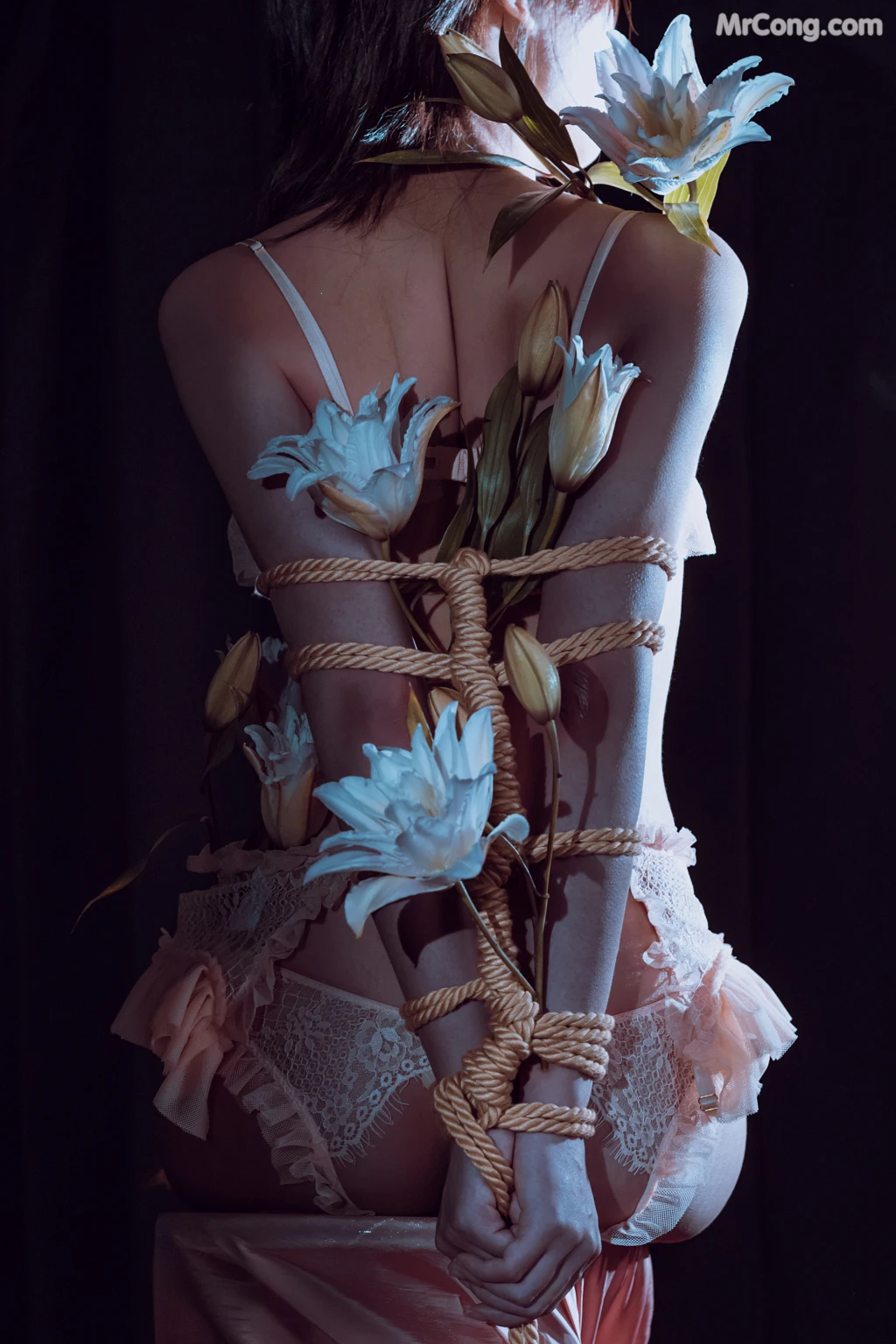 Coser@云溪溪 (Yunx1x1) Vol.007: 花与绳 (58 photos) – Page 5