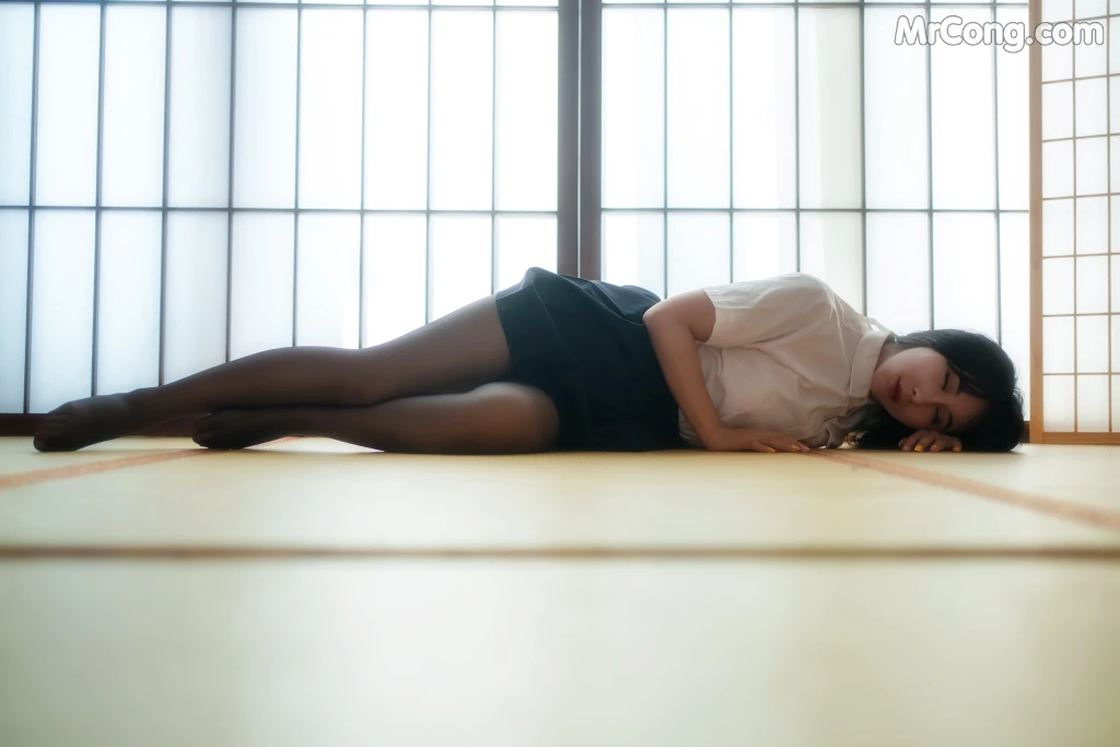 Coser@云溪溪 (Yunx1x1) Vol.009: 奶桃 黑丝学妹 (60 photos)