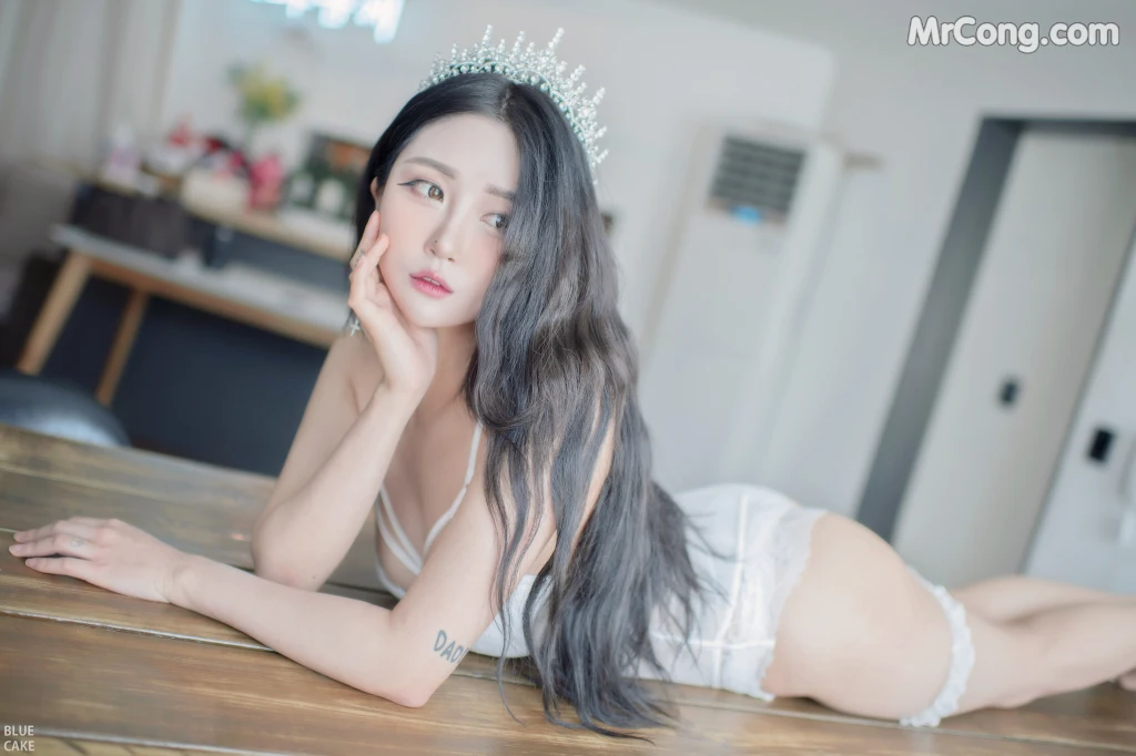 [BLUECAKE] Bomi (보미): Happy Bomiday (95 photos) – Page 4