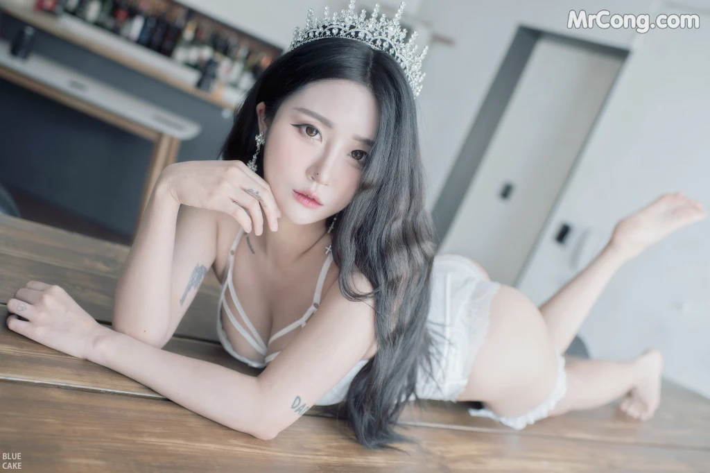 [BLUECAKE] Bomi (보미): Happy Bomiday (95 photos) – Page 4